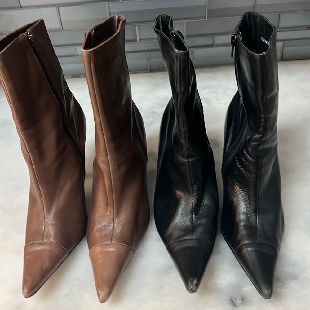 2 for 1..Pointed toe boots. Good condition. Wear shown on toes.